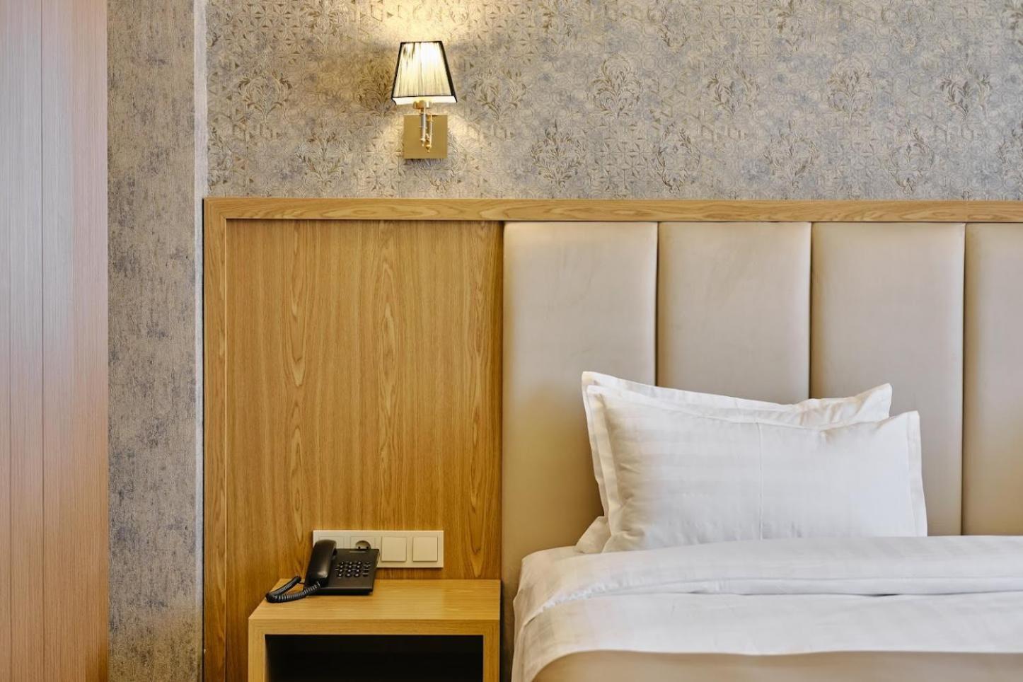 Al Anvar Halal Hotel By Hotelpro Group Tashkent Exterior photo