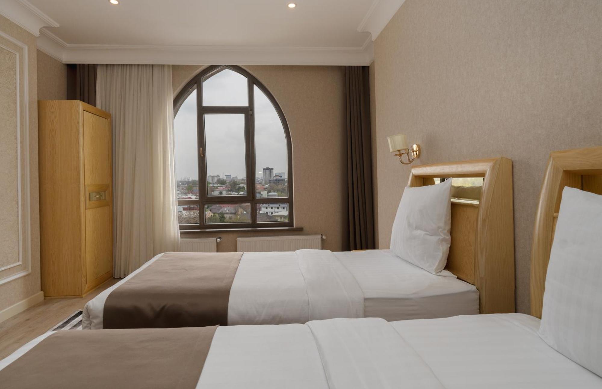 Al Anvar Halal Hotel By Hotelpro Group Tashkent Exterior photo